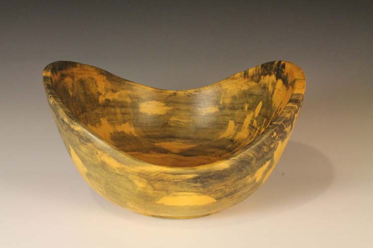 Box elder bowl: 9in x 5in (23cm x 13cm)